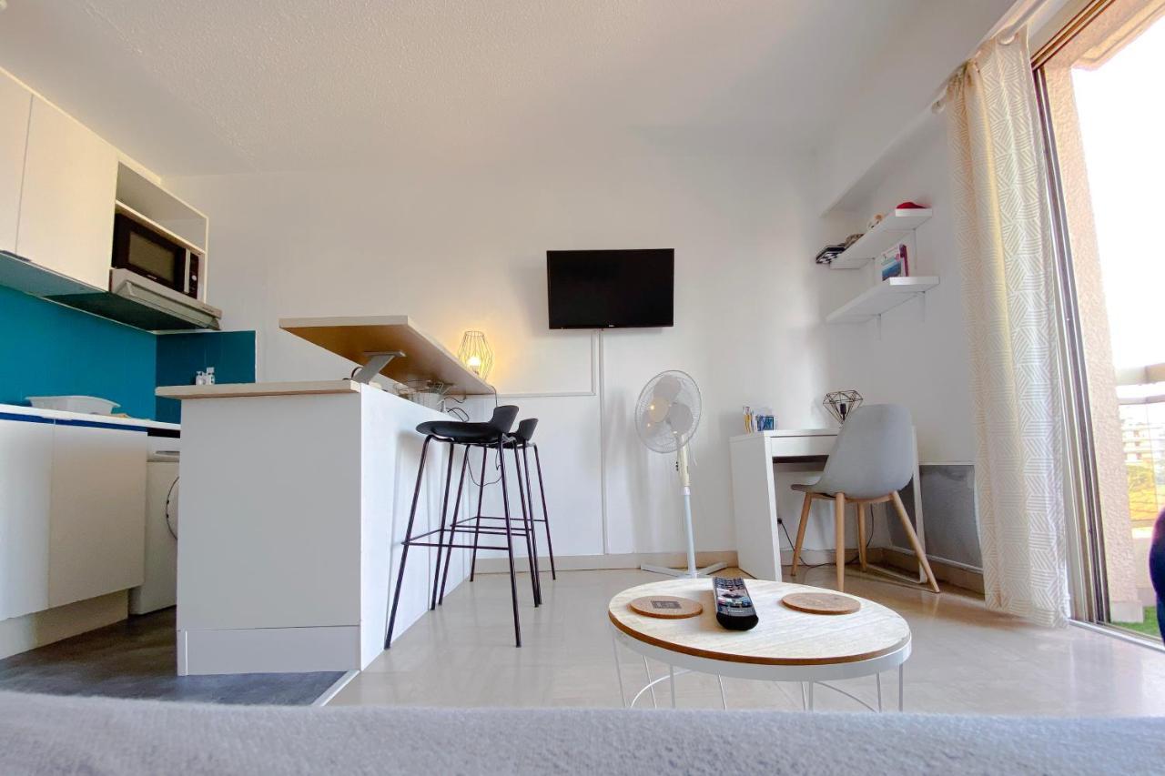 Guignon - Sunny Comfort Close To The Port & Station Appartement