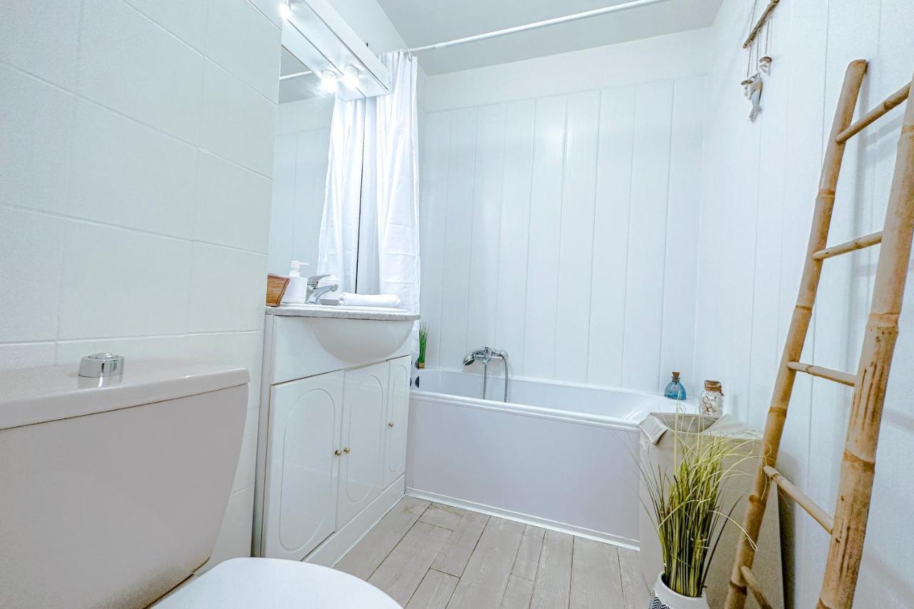 Appartement Guignon - Sunny Comfort Close To The Port & Station