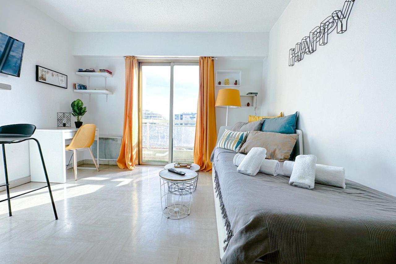 Guignon - Sunny Comfort Close To The Port & Station Appartement